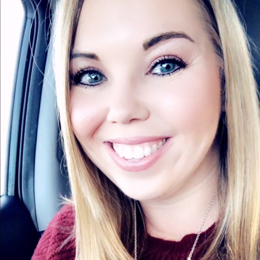 Meet your Posher, Katie